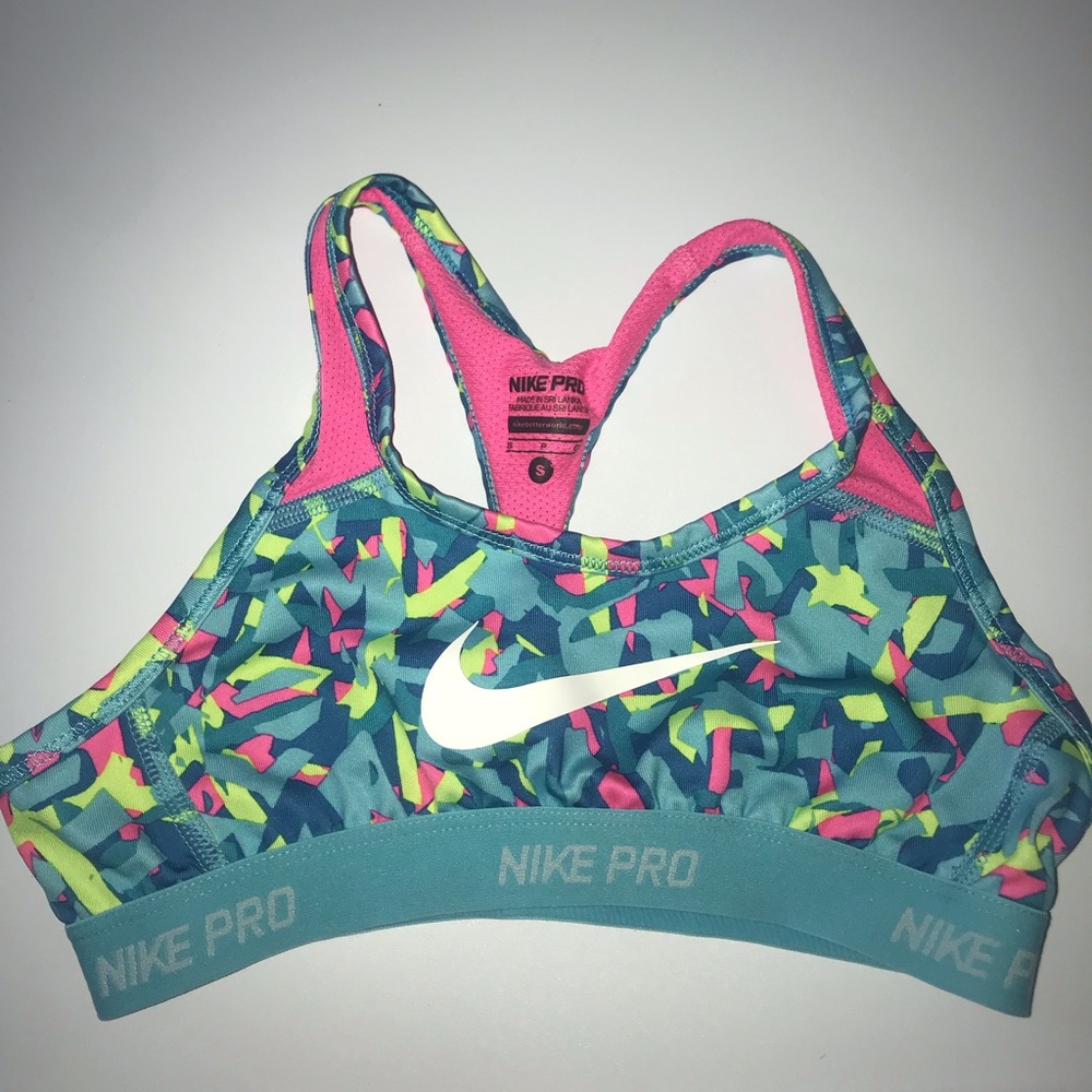 Girls Nike sports bra